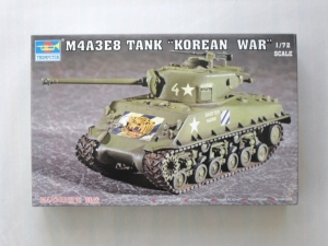 TRUMPETER 1/72 07229 M4A3E8 KOREAN WAR SHERMAN
